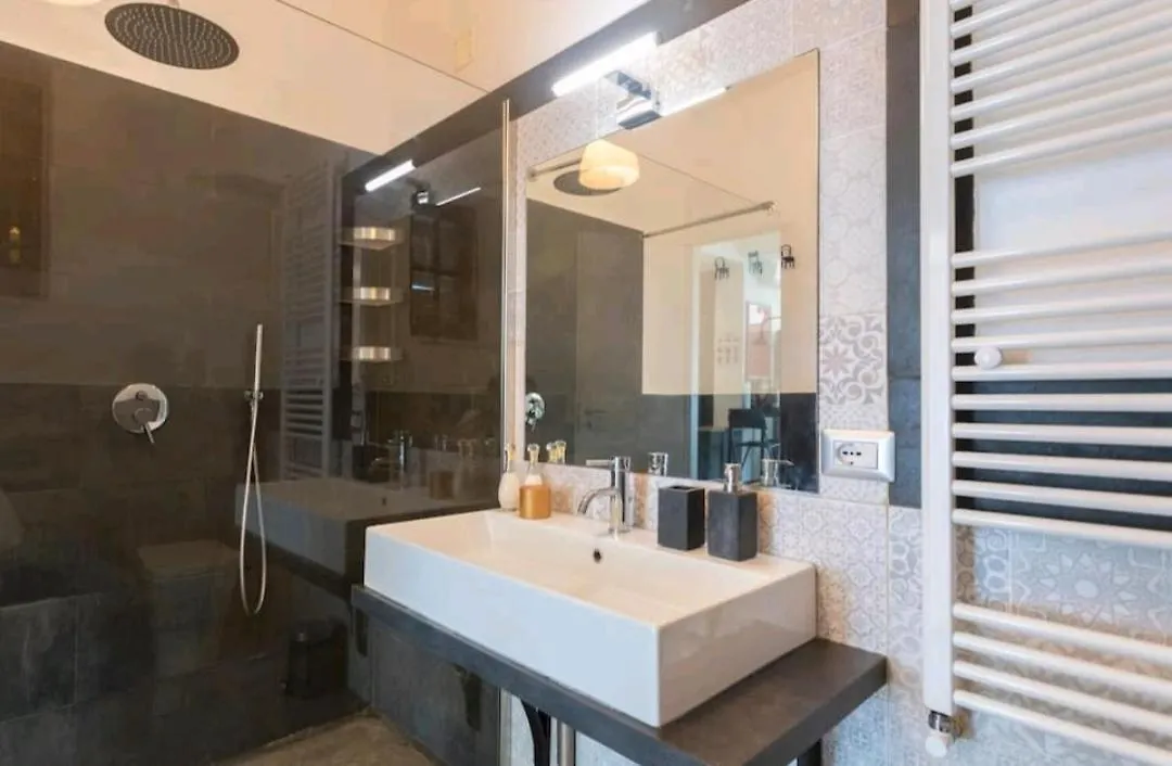 Villa'S Apartment On The Beach, Swimming Pool A/C 팔레르모