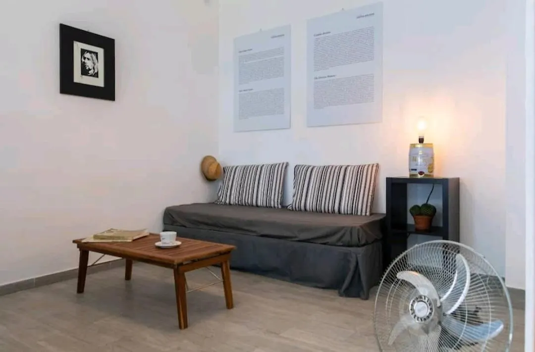 Villa'S Apartment On The Beach, Swimming Pool A/C 팔레르모